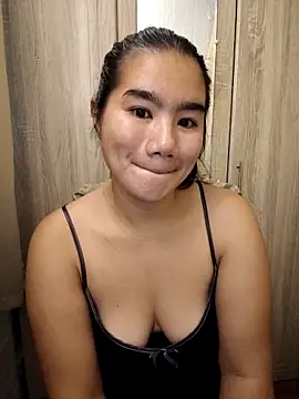 Snapshot of Kissy07 chatting on 02/19/26, 11:23 Kissy07 online show from 02/19/26, 11:23