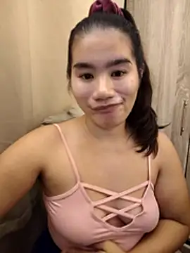 Snapshot of Kissy07 chatting on 02/26/26, 11:31 Kissy07 online show from 02/26/26, 11:31