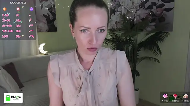 Queenymel online show from 07/16/26, 04:24