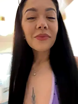 Snapshot of denise_k chatting on 10/30/25, 11:44 denise k online show from 10/30/25, 11:44