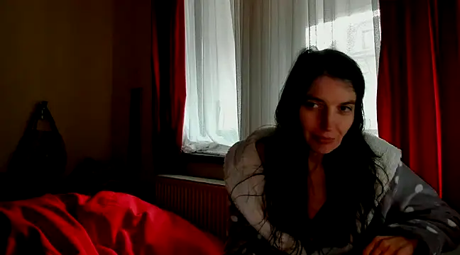 Snapshot of AliceisHome chatting on 01/05/25, 01:47 AliceisHome online show from 01/05/25, 01:47