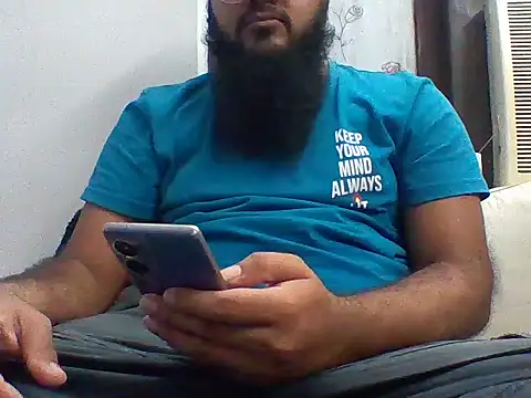 Snapshot of addydaddy579 chatting on 12/03/25, 01:20 addydaddy579 online show from 12/03/25, 01:20