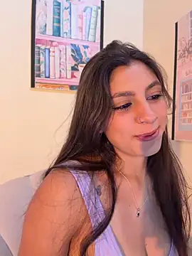 loolla 23 online show from 04/09/26, 01:49