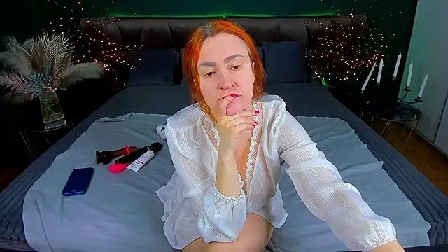 Kamilla Hot online show from 03/07/26, 07:05