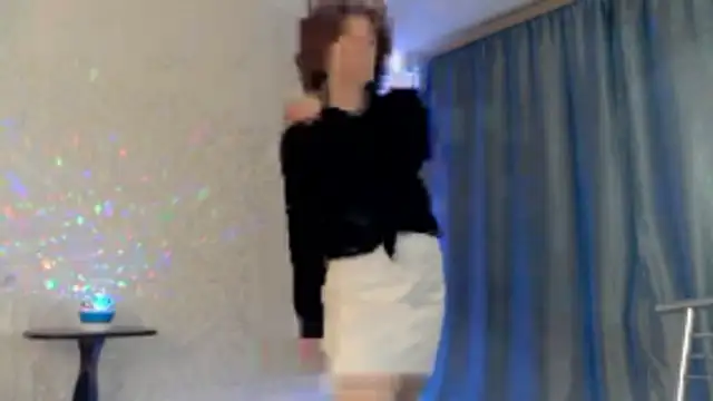 Snapshot of elenaza chatting on 03/01/26, 03:36 elenaza online show from 03/01/26, 03:36