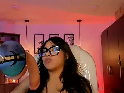 Snapshot of Olivia_ds chatting on 01/28/25, 07:22 Olivia ds online show from 01/28/25, 07:22