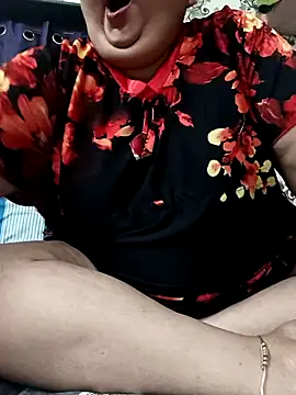 Hotchubby009 online show from 01/04/25, 04:43