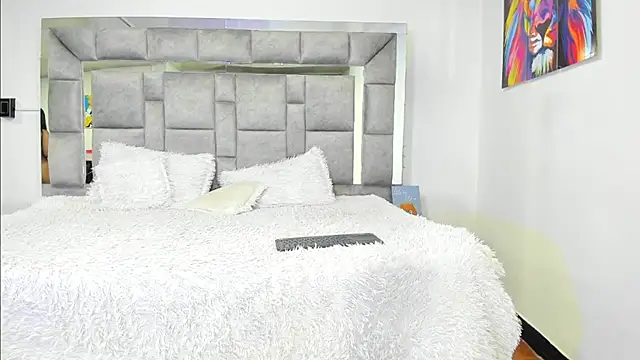 Candy And Andy  online show from 07/16/26, 02:50