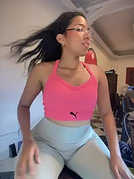 Snapshot of SheenaBrooke chatting on 02/20/25, 04:28 SheenaBrooke online show from 02/20/25, 04:28