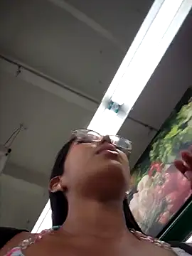 Snapshot of SheenaBrooke chatting on 03/14/25, 11:11 SheenaBrooke online show from 03/14/25, 11:11