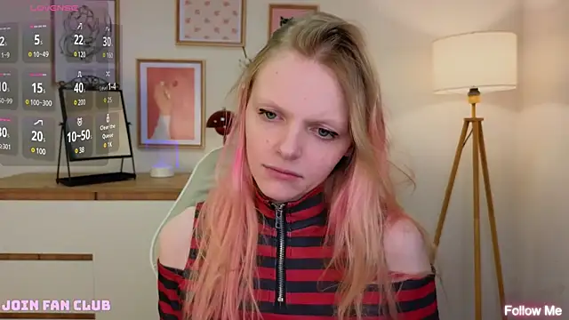 Snapshot of evangel1ne chatting on 02/16/25, 08:43 evangel1ne online show from 02/16/25, 08:43