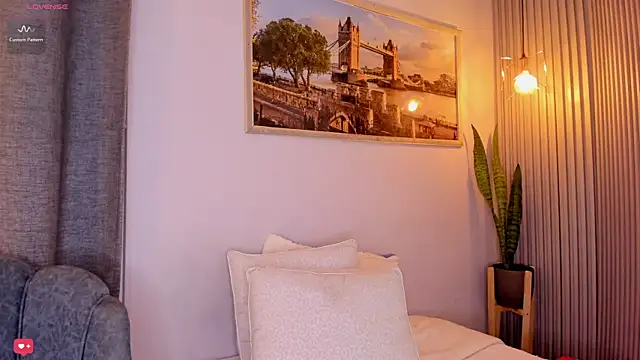 Assh lee  online show from 01/29/25, 12:35