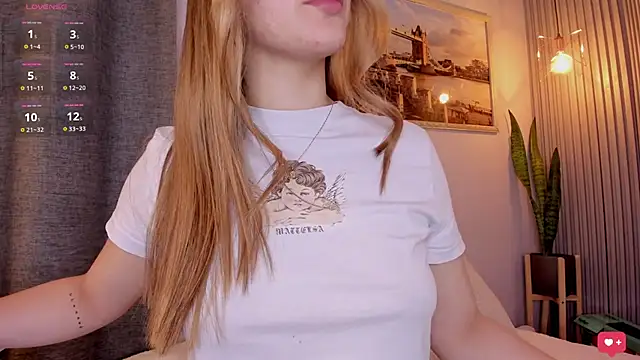 Assh lee  online show from 03/10/25, 12:37