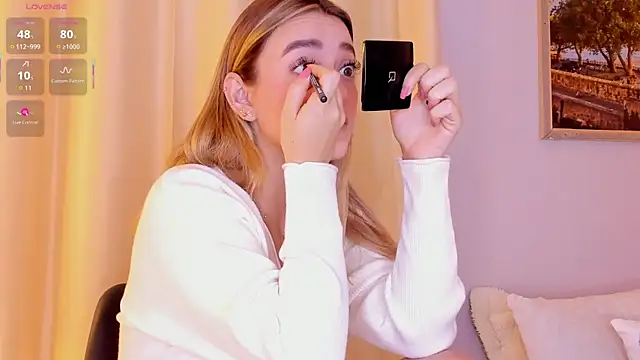 Assh lee  online show from 12/15/25, 01:04