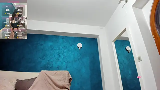 Anna Lewis online show from 01/18/25, 05:41