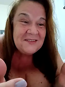 Snapshot of Yaya_Mineira chatting on 12/28/24, 10:55 Yaya Mineira online show from 12/28/24, 10:55