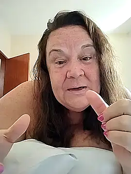 Snapshot of Yaya_Mineira chatting on 02/26/25, 12:58 Yaya Mineira online show from 02/26/25, 12:58