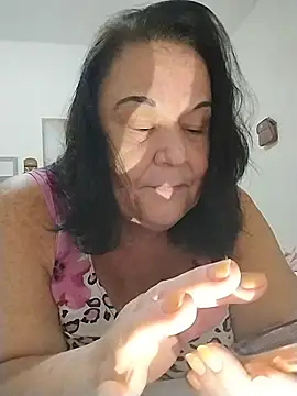 Yaya Mineira online show from 05/26/26, 11:12