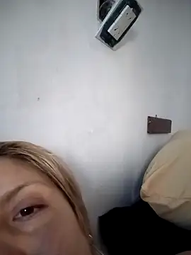La pauli latina online show from 06/08/26, 02:01