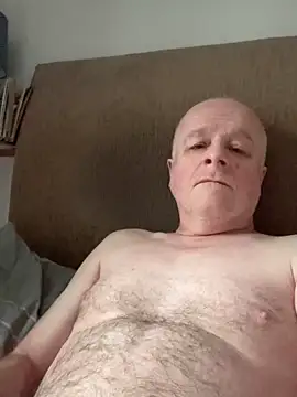 locallad88 online show from 12/29/24, 08:44