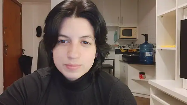 Snapshot of kyslrana chatting on 07/04/26, 01:12 kyslrana online show from 07/04/26, 01:12