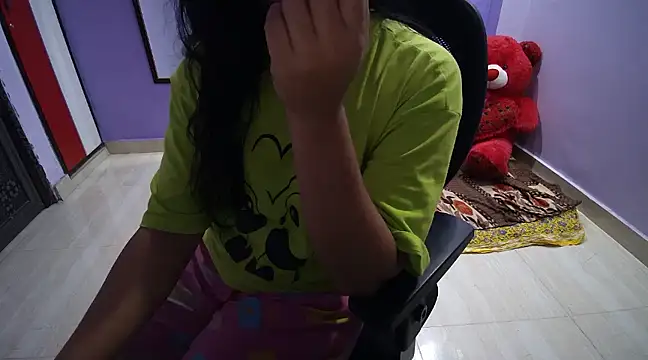 Snapshot of BabyNaina chatting on 01/17/25, 06:02 BabyNaina online show from 01/17/25, 06:02