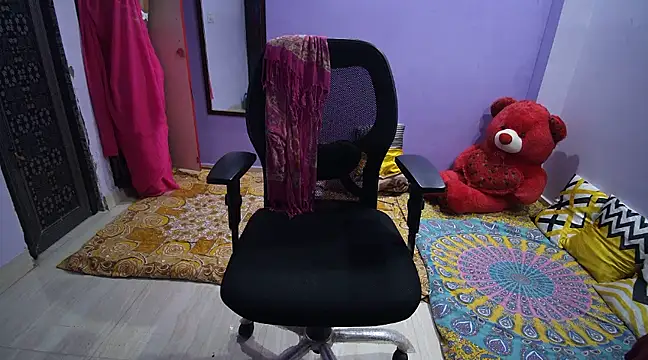 Snapshot of BabyNaina chatting on 02/21/25, 07:43 BabyNaina online show from 02/21/25, 07:43