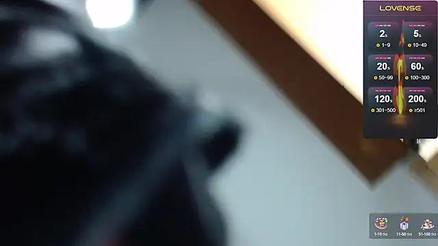 TomLover 12 online show from 02/07/25, 10:41