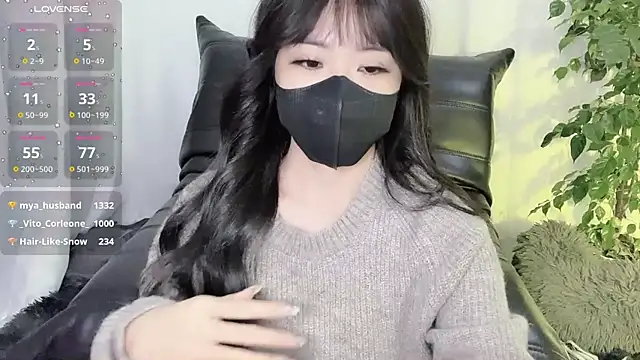 Snapshot of Mya_Lee chatting on 01/08/25, 07:24 Mya Lee online show from 01/08/25, 07:24