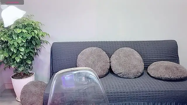 Mya Lee online show from 03/05/26, 07:21