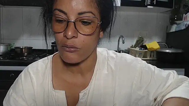 kateleyagrey online show from 01/05/26, 06:33