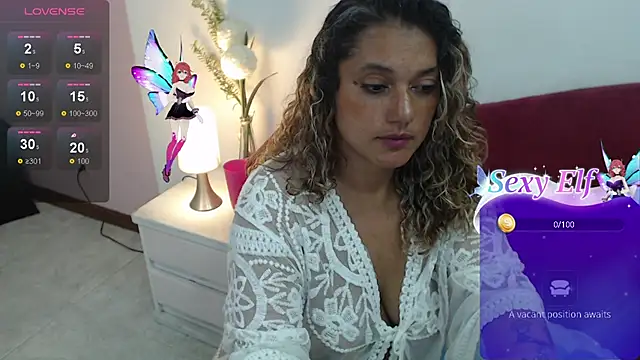 Snapshot of Sofii_Diaz chatting on 12/06/24, 09:46 Sofii Diaz online show from 12/06/24, 09:46