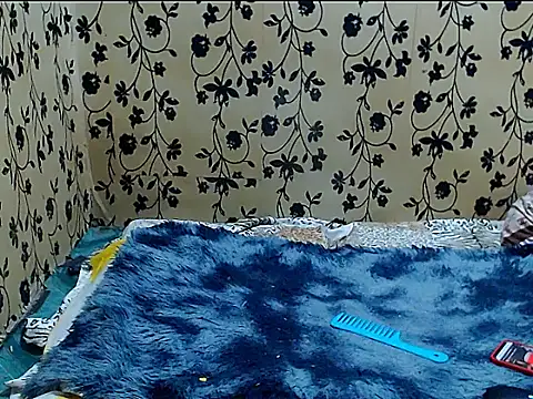 Snapshot of AsianNaughtiesMistress chatting on 12/14/25, 03:28 AsianNaughtiesMistress online show from 12/14/25, 03:28