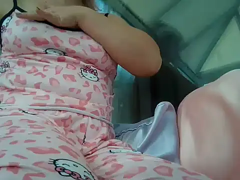 RealLittleRedRidingHood online show from 12/20/24, 11:43