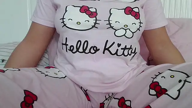 RealLittleRedRidingHood online show from 02/08/25, 01:01