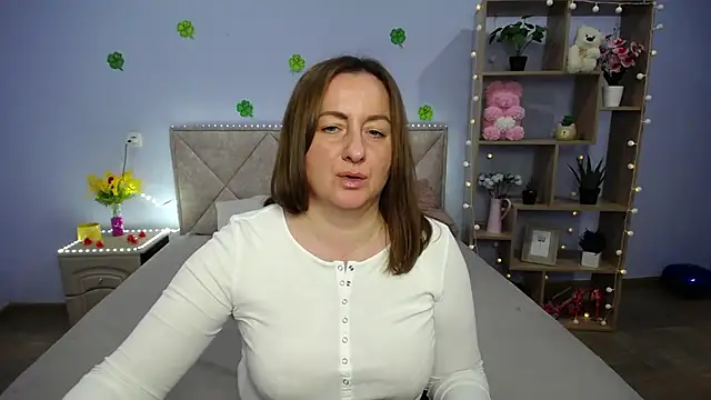 Abby Taylorr online show from 03/21/25, 04:29