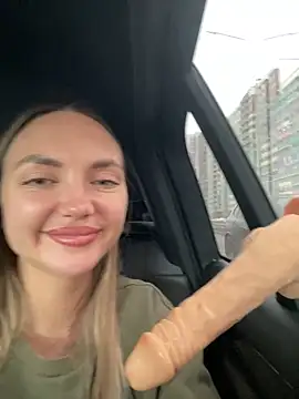 Snapshot of AngelinaMoore chatting on 03/03/25, 10:38 AngelinaMoore online show from 03/03/25, 10:38