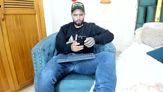 matteosantos online show from 02/18/25, 11:22