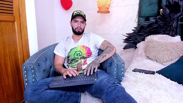 matteosantos online show from 02/18/25, 05:31