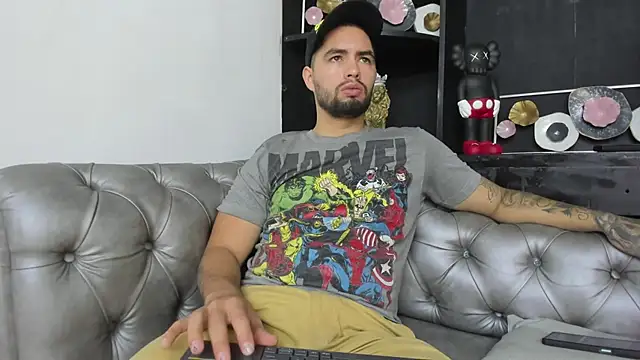 matteosantos online show from 03/08/25, 11:48