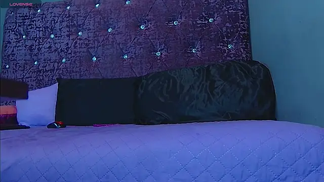 NoraBigAss online show from 01/06/25, 04:04