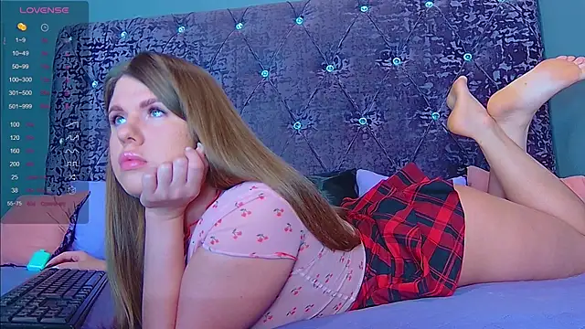 NoraBigAss online show from 03/21/25, 02:50