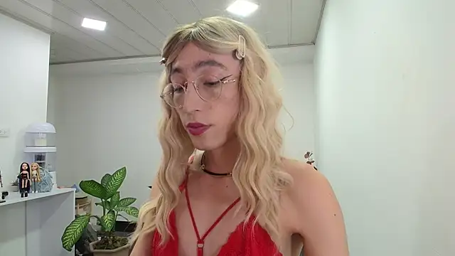 NicoleCortez online show from 01/25/25, 11:43