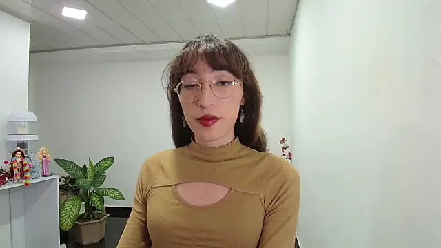 NicoleCortez online show from 02/27/25, 03:25