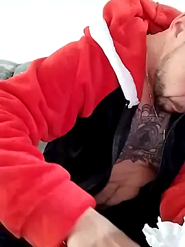 LoGaNfree88 online show from 01/04/25, 02:46