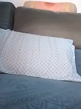 LoGaNfree88 online show from 02/04/26, 05:35