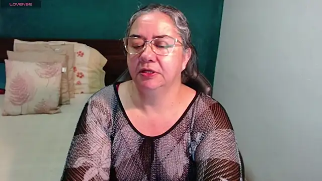 Snapshot of scaelettdubois chatting on 06/22/26, 07:38 scaelettdubois online show from 06/22/26, 07:38