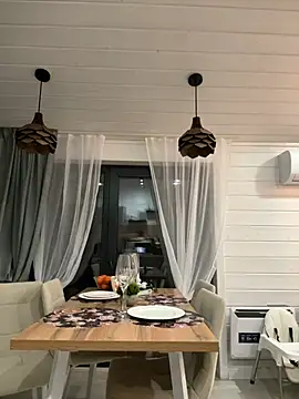 MariaTull online show from 12/27/24, 04:04