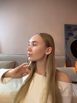 MariaTull online show from 11/17/25, 01:50