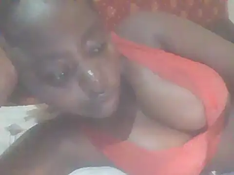 Snapshot of sexygrace1 chatting on 06/05/26, 05:25 sexygrace1 online show from 06/05/26, 05:25